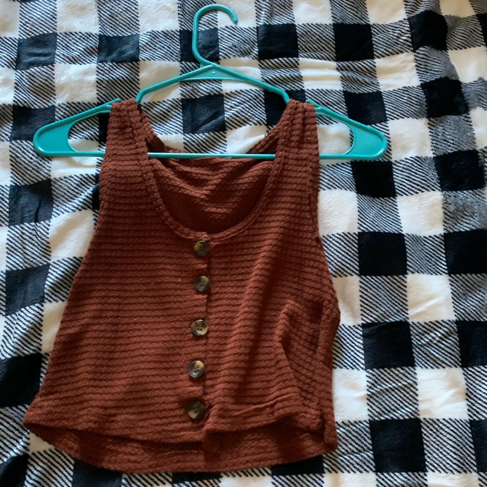 crop top